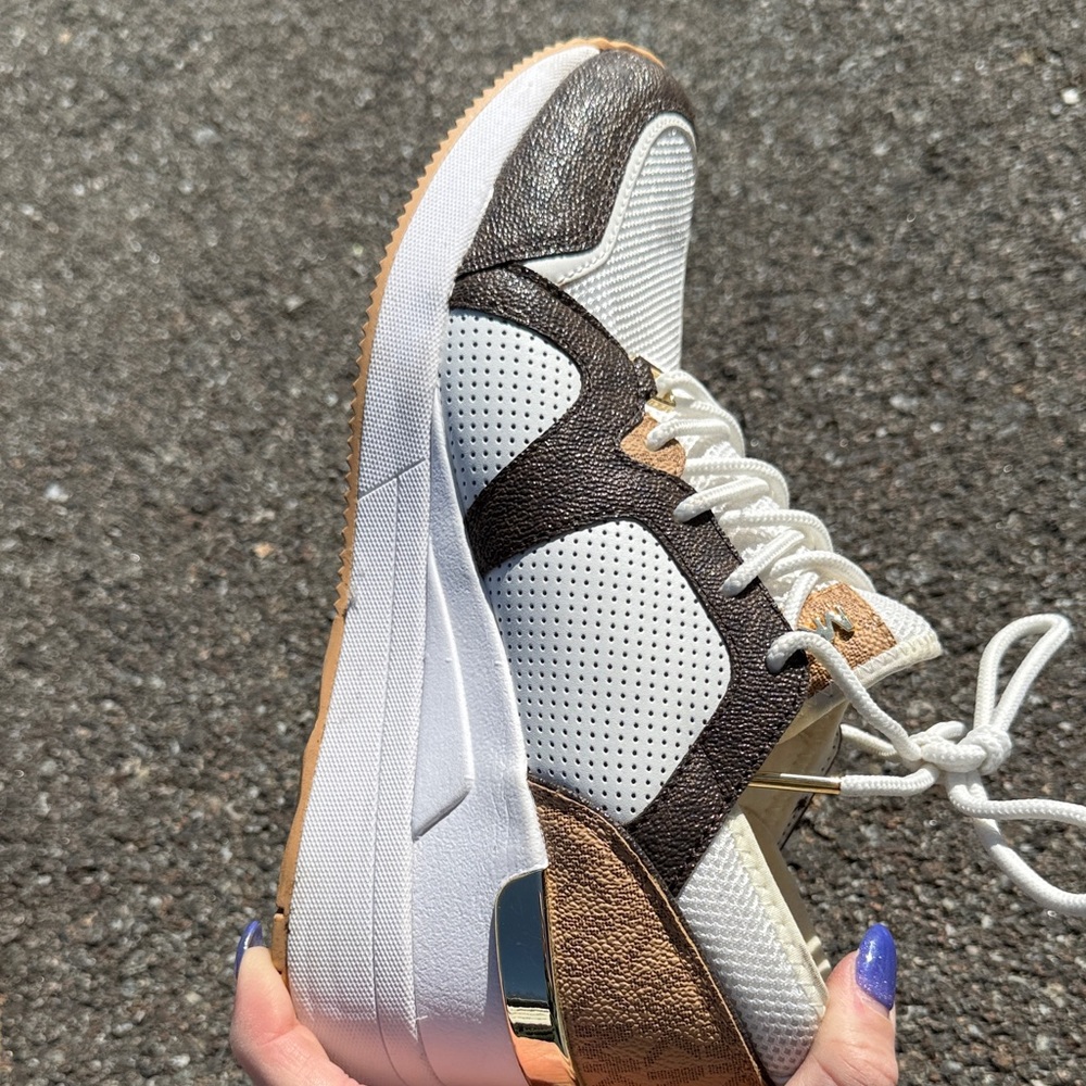 Michael Kors Wedge Sneakers** Bundle 5+ items and name your offer!!! 💖💞 - Picture 5 of 6